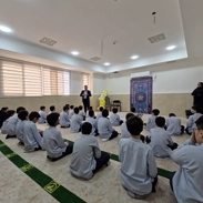 برگزاری " نماز جماعت با حضور مدیر دبستان "